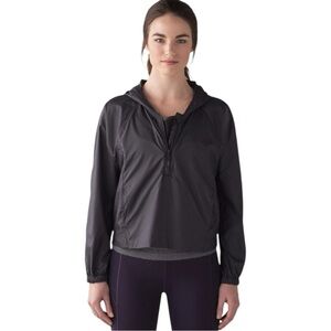 Lululemon Put a Shell on You Windbreaker Jacket Black Packable Womens 8 Cropped